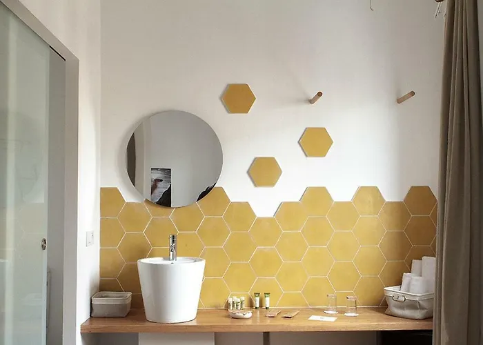 Mon * סיוטאדלה