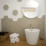 Mon